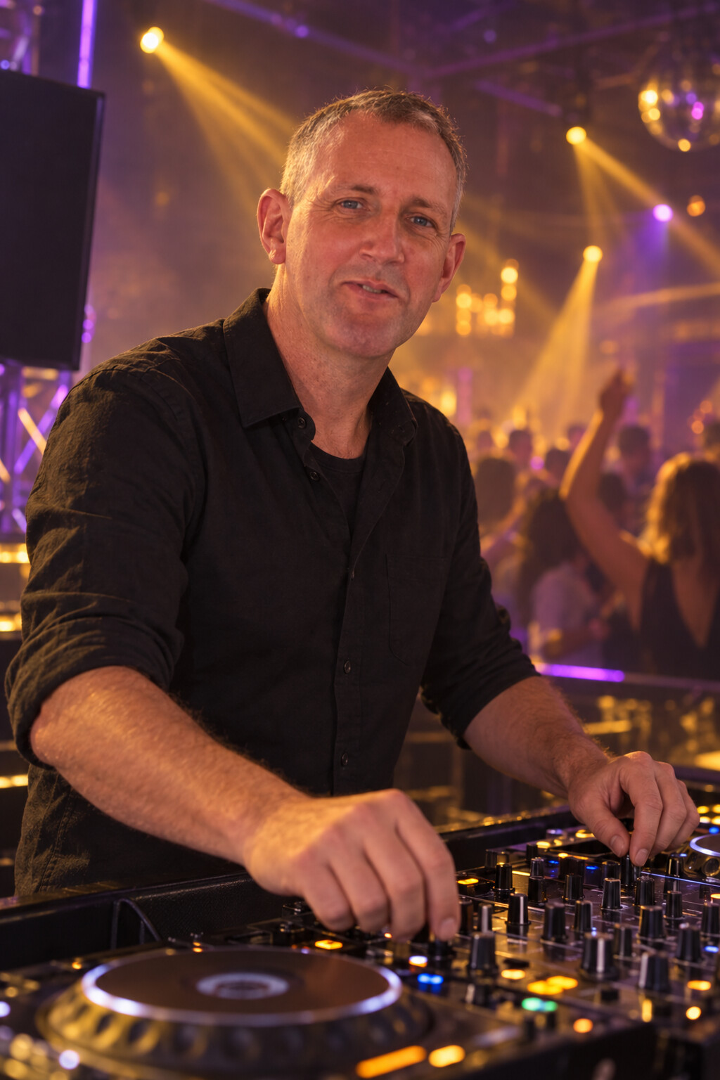 René Ahrens – Licht- und Discjockey